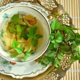 Si Hijau Segar "Mengungkap Segudang Manfaat Daun Mint"