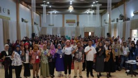 Anggota DPR RI Bersama Badan Gizi Nasional Edukasi Pola Makan Sehat untuk Warga Bekasi