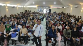 Prioritas Program Makan Bergizi Gratis, DPR RI dan Badan Gizi Nasional Gelar Sosialisasi di Jakarta Selatan