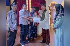 Belasan Pemenang Lomba Menulis Surat Bagi Guru dan Siswa Bersinar di Festival Kota Tua