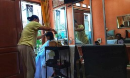 Rina Salon "Sentuhan Hati di Setiap Guntingan"