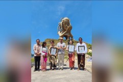 I Ketut Putrayasa Bawa Seni Bambu ke Kancah Dunia "The Octopus Queen" Raih Rekor MURI