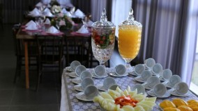 Prasmanan Sarapan Hotel: Menjaga Adab di Jalur Prasmanan