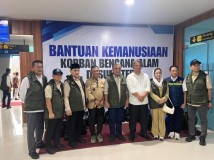 Wamenag Siapkan Opsi Pembelajaran Daring dan Perbaikan Sarana Ibadah untuk Korban Banjir Jelang Natal