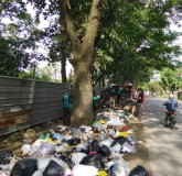 Dibersihkan Hari Ini, Muncul Lagi Besok: Sampah Liar Jadi Masalah Kronis 