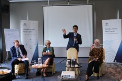 25 Indonesian Professionals Complete Australia Awards Course on Transparency and Leadership