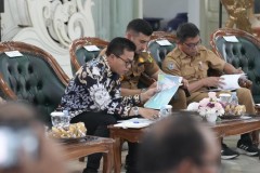 Hadapi Pengurangan TKD Hampir Rp 1 Triliun, Bupati Bandung : Coret Belanja yang Tidak Penting!