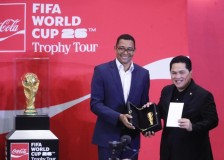 FIFA Kunjungi Indonesia dengan Trofi Piala Dunia 2026 Menpora Erick Thohir Apresiasi Dukungan