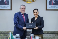 Kemenpar dan Delegasi APN Aljazair Bahas Kolaborasi Pariwisata Tingkatkan Hubungan Bilateral