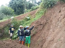 Longsor Pangalengan Telan 2 Korban Jiwa, Kang DS Gercep ke Rumah Duka dan Evakuasi Warga Terdampak