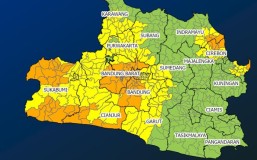 BMKG: Hujan Lebat Disertai Kilat dan Angin Kencang Berpotensi Terjang Jabar Malam Ini