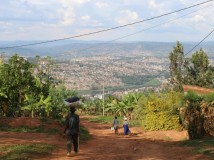Fenomena Mudik di Indonesia Dari Silaturahmi hingga Dinamika Konsumsi Modern
