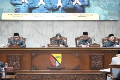 Dorong Prestasi dan Partisipasi, Raperda Keolahragaan Daerah Disetujui di Paripurna