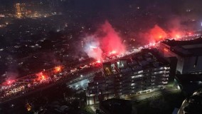 Cetak Rekor Tiga Kali Beruntun Persib Bandung Raih Gelar Juara Hattrick Liga Nasional