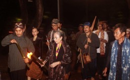 Direktorat Kebudayaan UI Peringati Malam 1 Suro melalui Ritual Budaya dan Refleksi Diri