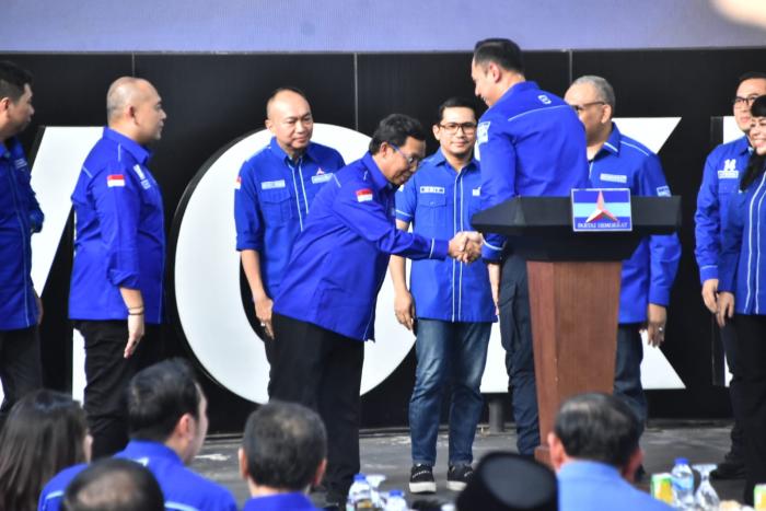 BREAKING NEWS- AHY Resmi Tunjuk Herman Khaeron Jadi Sekjen Demokrat 2025-2030, Gantikan Teuku Riefky Harsya