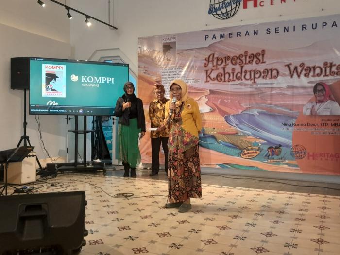 Wawancara Tokoh : Indah Soenoko Memajukan Seni Rupa Perempuan Indonesia melalui KOMPPI