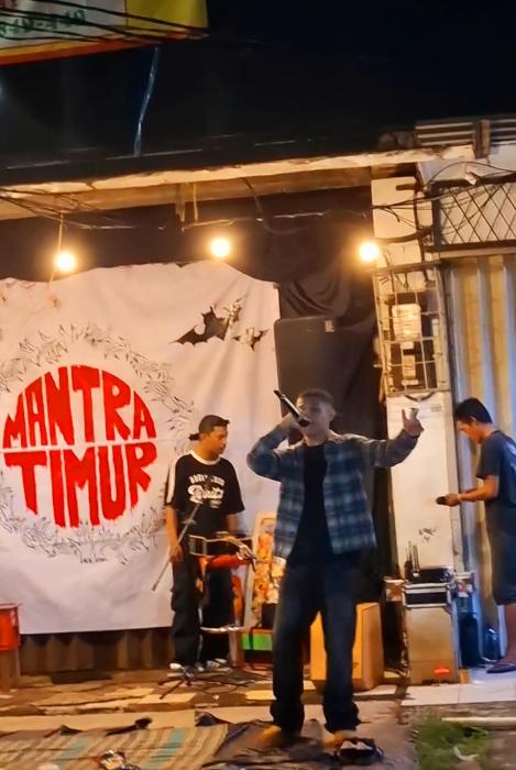 Wawancara Tokoh : Yohanes Krisostomus Kasang Parera, Menggemakan Semangat Indonesia Timur Lewat Irama Hip Hop