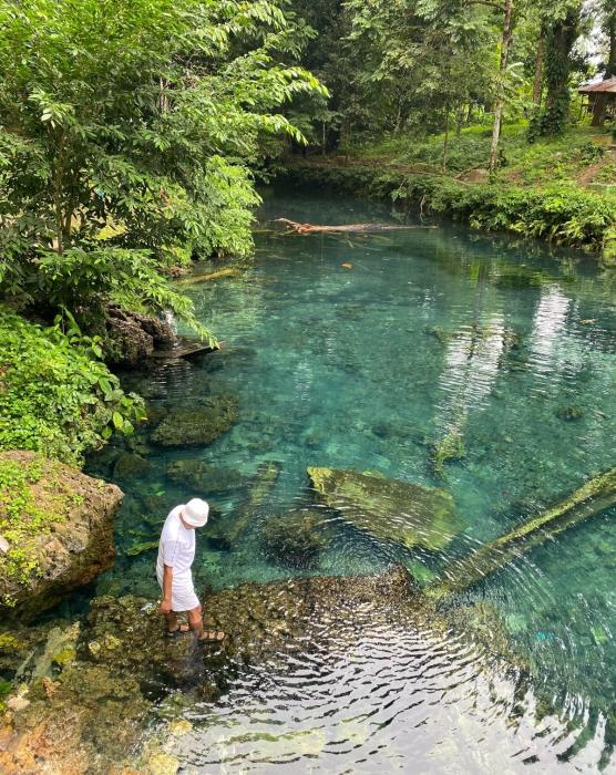 Pesona Fotuno Rete "Permandian Mata Air Alami di Pulau Muna"