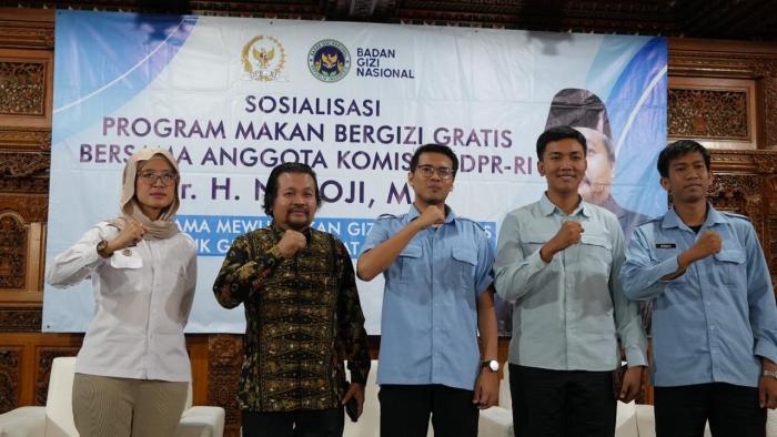 Sosialisasi Program Makan Bergizi Gratis di Bekasi: Komitmen Wujudkan Generasi Emas 2045