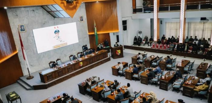 DPRD Kabupaten Bandung Setujui APBD Perubahan dan RPJMD 2025–2029 Senilai Rp7,3 Triliun