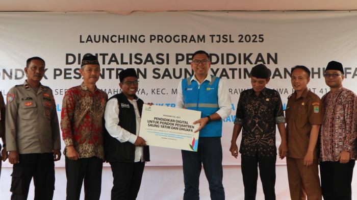PLN Karawang Jalankan Program TJSL di Ponpes, Sejalan dengan Semangat Sumpah Pemuda