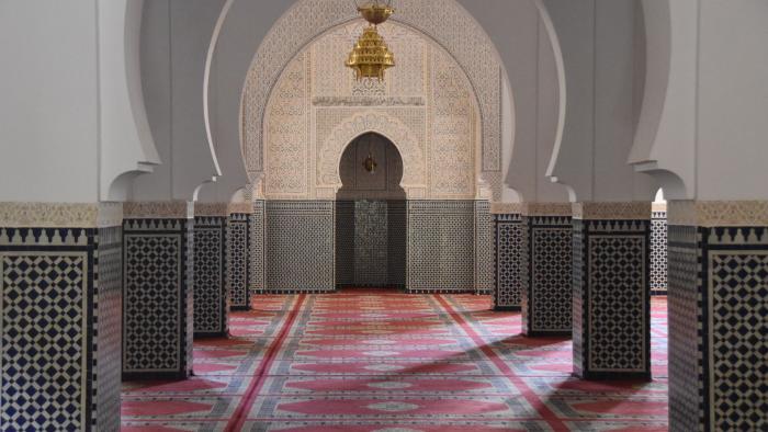 Masjid sebagai Ruang Publik Menjaga Keseimbangan antara Ibadah dan Kebutuhan Umat