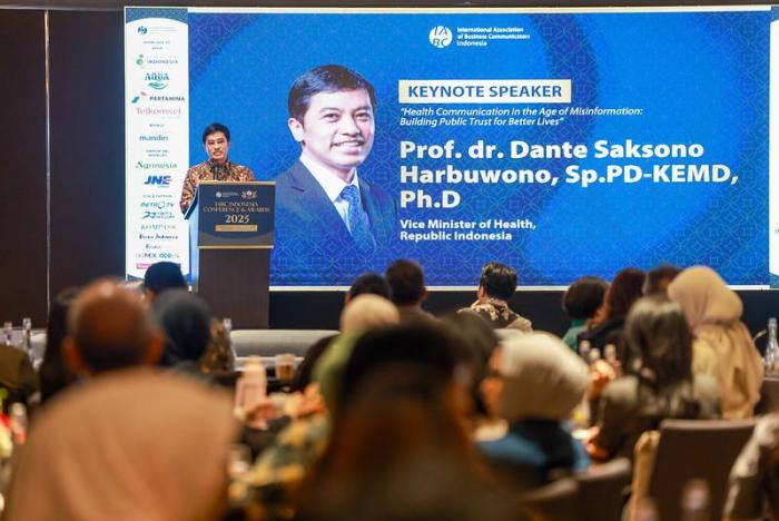 IABC Indonesia Conference 2025 Wamenkes Tekankan Pentingnya Komunikasi Strategis dalam Kesehatan