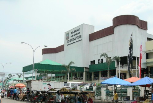 Pasar Anyar Kota Tangerang Siap Bersertifikasi Halal Berkat Sinergi Perumda dan MUI