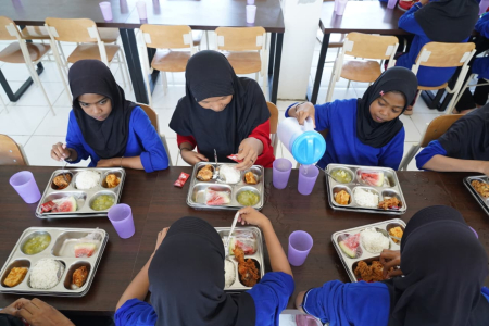 Kemenkes Jamin Keamanan Pangan MBG Melalui Regulasi dan Pengawasan Intensif