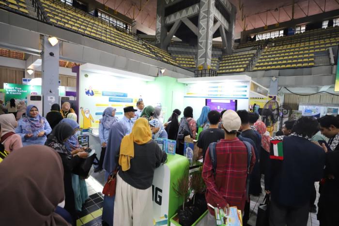 UI Halal Expo 2025 Sukses Literasi Halal Generasi Muda Meningkat Berkat Booth JPH Kemenag