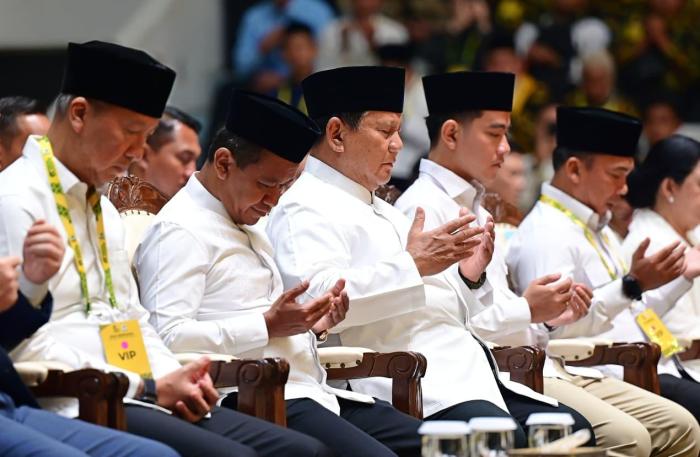 Negara Bergerak Cepat Tangani Bencana Prabowo Umumkan 200 Helikopter Tambahan