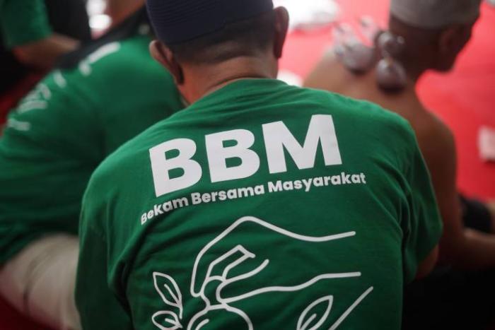 Pemkot Tangerang Apresiasi Kegiatan Bekam Bersama Masyarakat Gratis RW 01 Cipadu