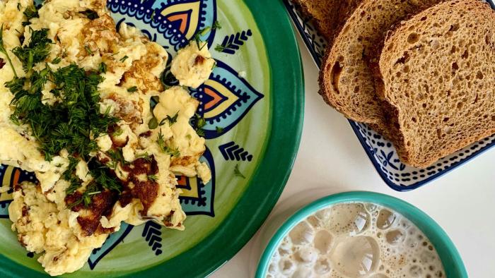 Breakfast Time with Scrambled Eggs Resep Praktis dan Tips Hasil yang Creamy