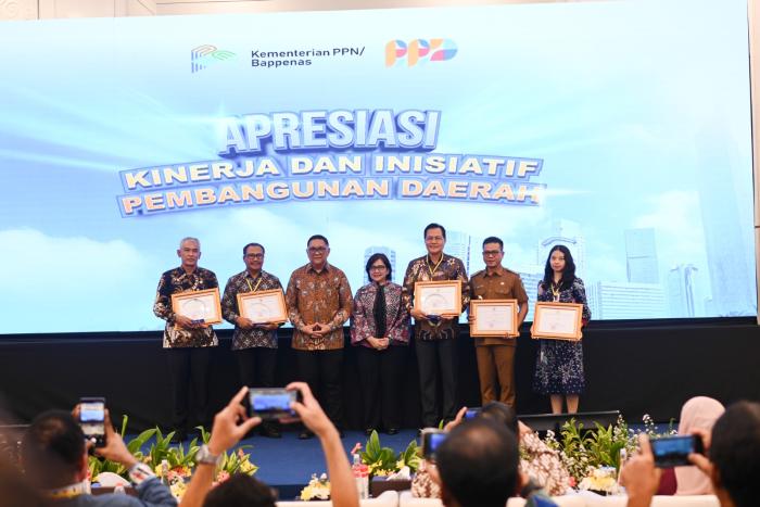 Makin Bedas! Kabupaten Bandung Masuk Empat Besar Pembangunan Daerah Terbaik 2025