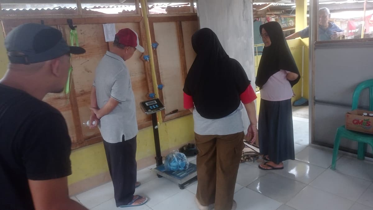 Bank Sampah Melati RW 02 Jakarta Timur Hasilkan Rp1 Juta dari 377 Kg Sampah Anorganik