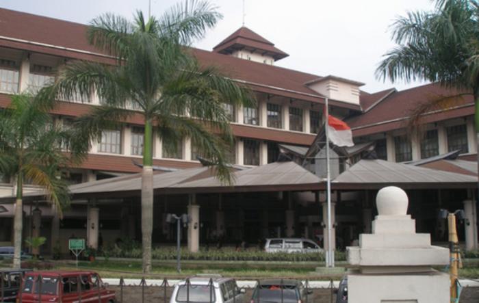 Calon Pegawai RSHS Diperas Hingga Jual Aset, Oknum Orang Dalam Diduga Terlibat