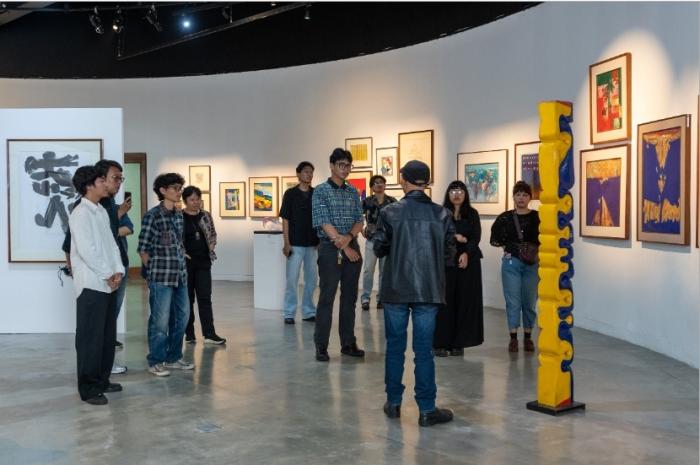 Komunitas Salihara dan ArtSociates Hadirkan Pameran Seni 'Imba Dari Abstraksi ke Abstrakisme'"