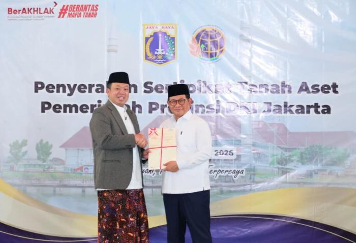 3.922 Sertipikat Aset DKI Diserahkan ATR/BPN Nilainya Capai Rp102 Triliun 