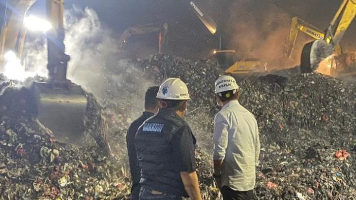 Tragedi Bantar Gebang KLH Tekankan Penghentian Metode Open Dumping Lakukan Penyidikan