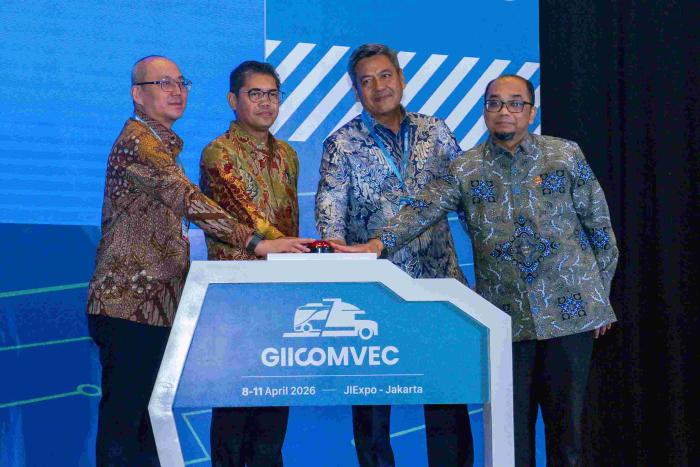 Industri Kendaraan Niaga Menjadi Penopang Utama Sistem Logistik Nasional